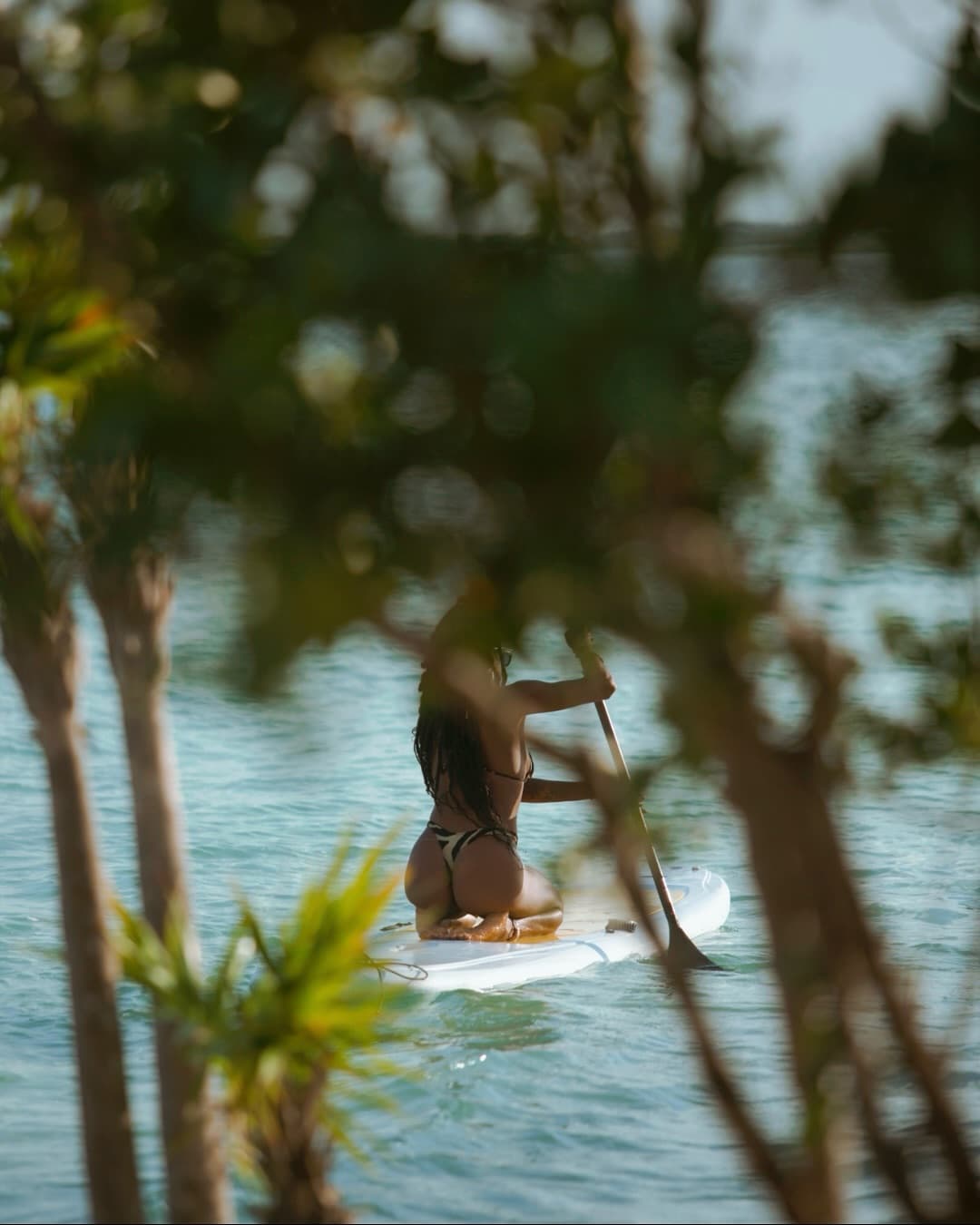 Kayaking experience on the turquoise lagoon at NEEK